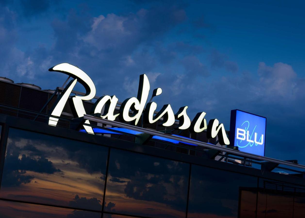 Radisson Blu Hotel Moscow Sheremetyevo Airport Khimki Esterno foto